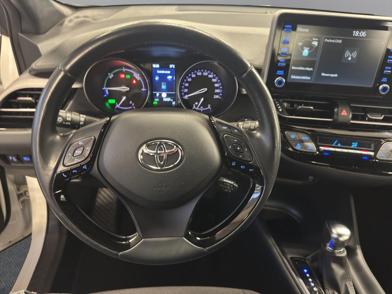 Toyota C-HR 1.8h Active e-cvt