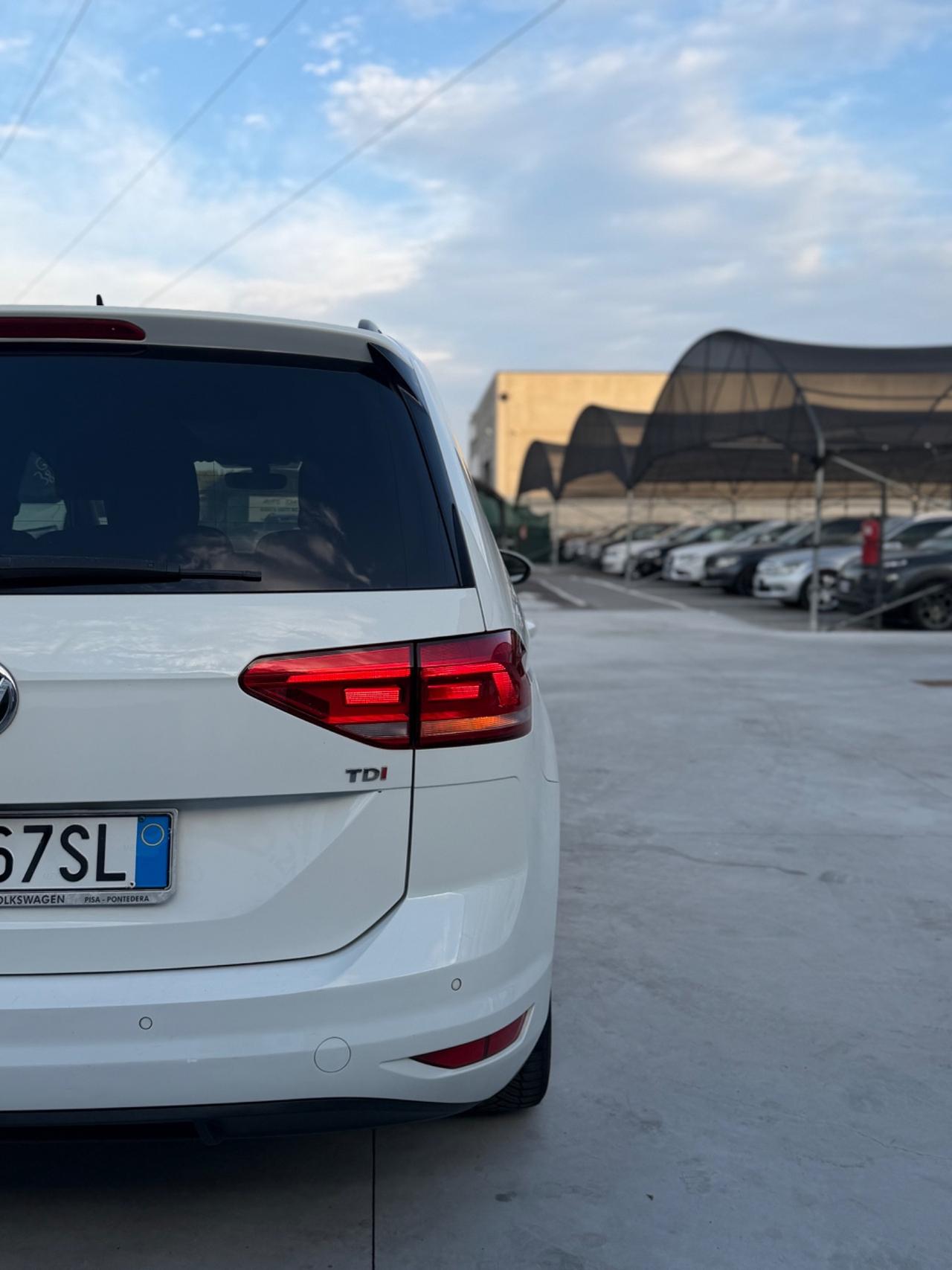 Volkswagen Touran 1.6 TDI Executive BlueMotion Technology