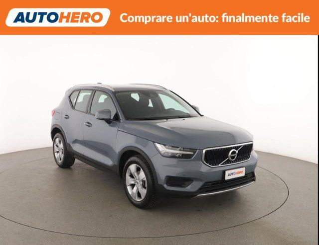 VOLVO XC40 T3 Geartronic Momentum Pro