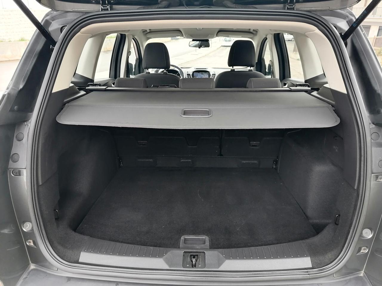 Ford Kuga 2.0 TDCI 120 CV **112.000 KM** TITANIUM 2016