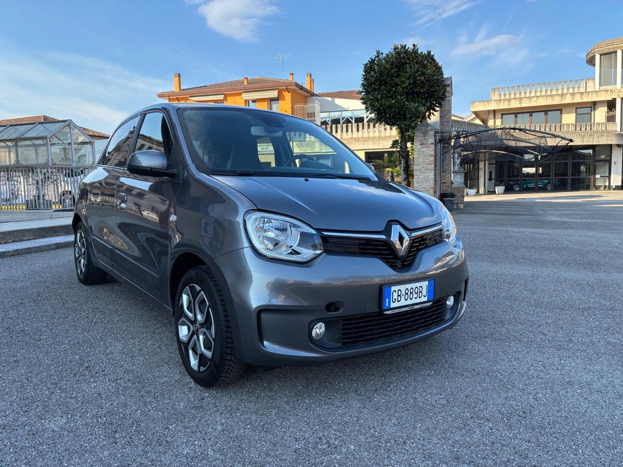 Renault Twingo TCe 95 CV EDC Duel2
