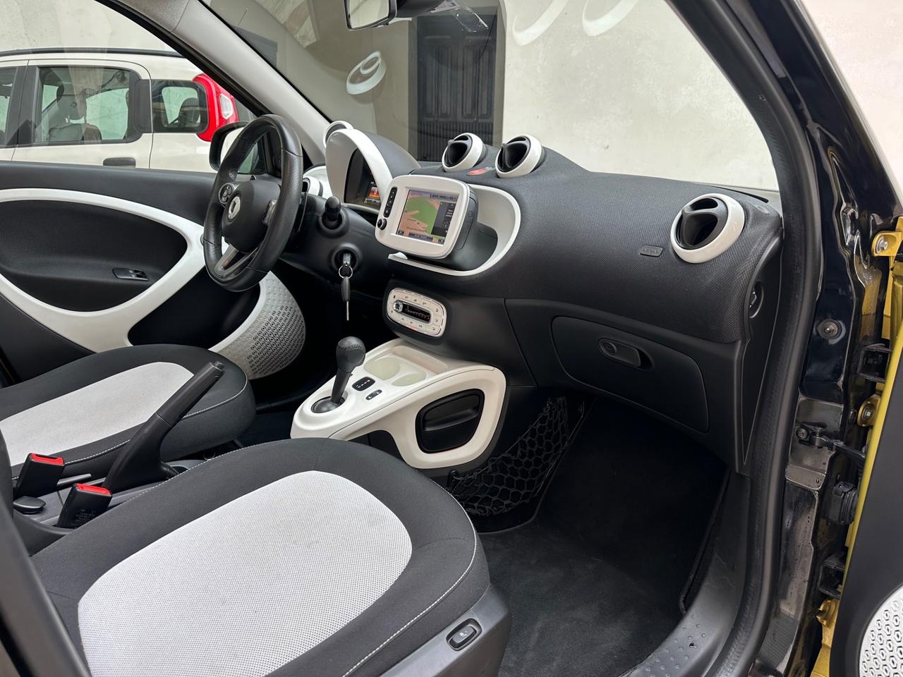 Smart ForFour 70 1.0 twinamic Passion