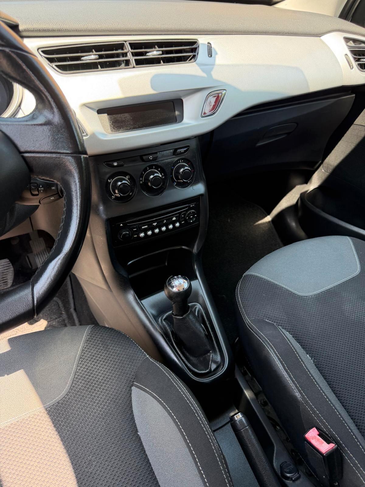 Citroen C3 1.2 - NEOPATENTATI - 12 MESI DI GARANZIA -