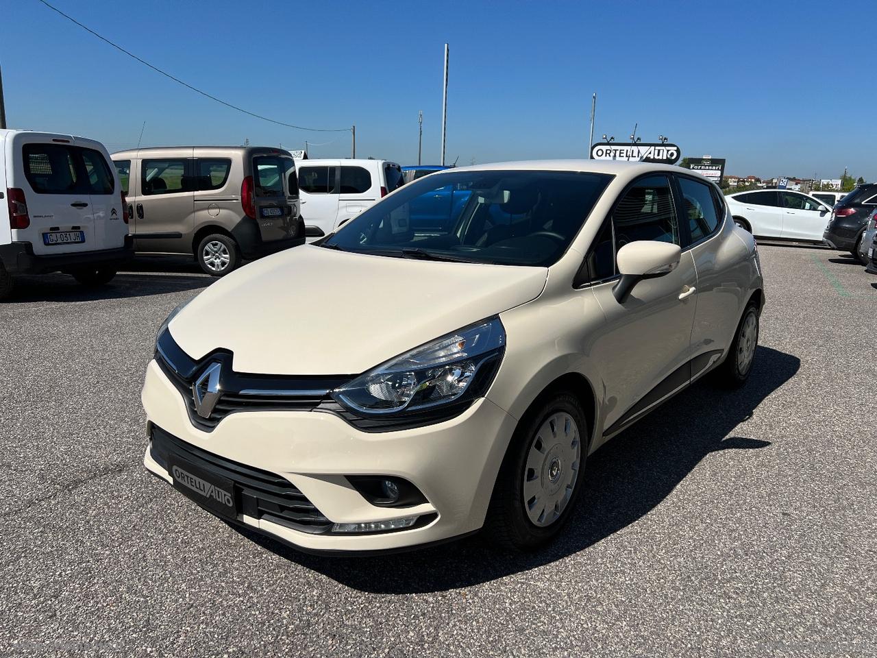 RENAULT Clio 1.5 dCi 8V 75CV S&S ENERGY ZEN N1 AUTOCARRO +IVA
