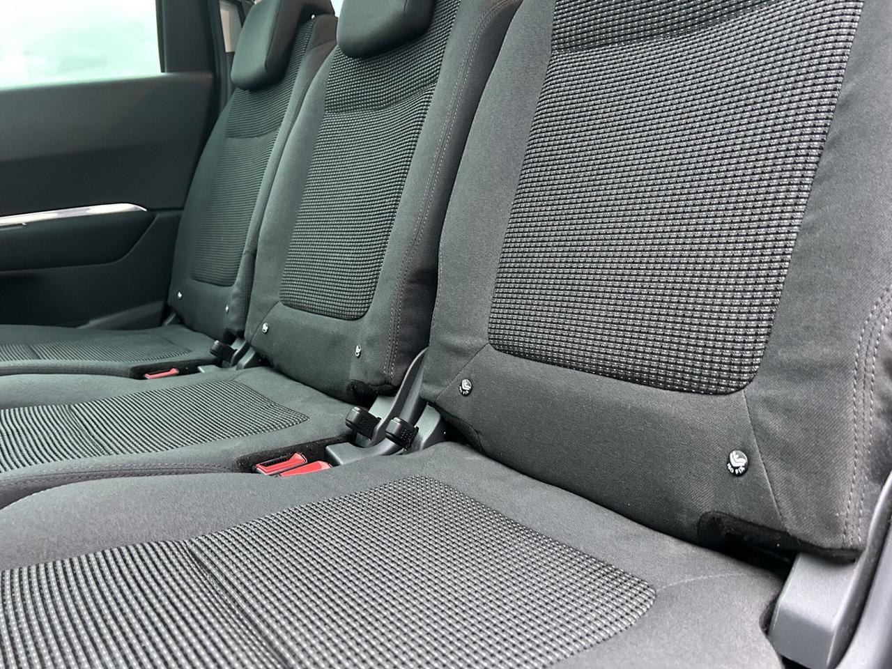 PEUGEOT 5008 1.6HDI 7 POSTI UNICO TOP