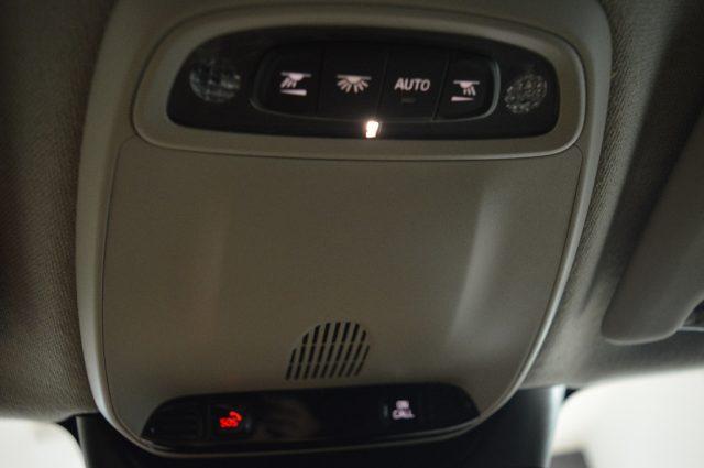 VOLVO XC40 T2 automatico Essential