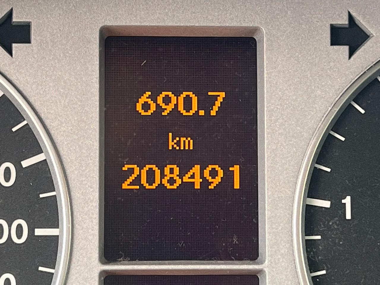 MERCEDES CLASSE B 180 2.0 Premium - 2010