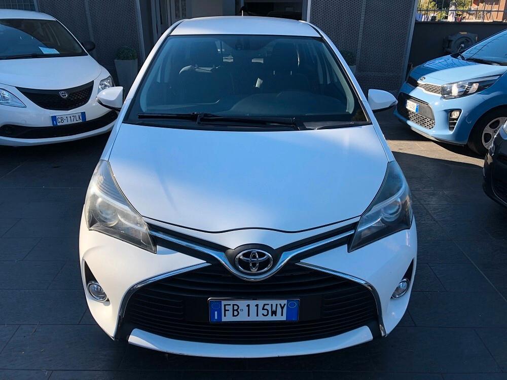 Toyota Yaris 1.3 5 porte Lounge