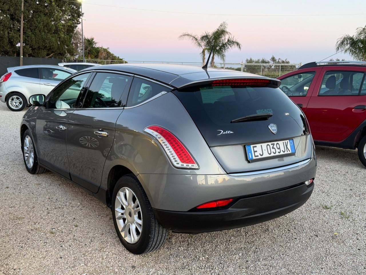 Lancia Delta 1.6 MJT DPF 105 CV Gold