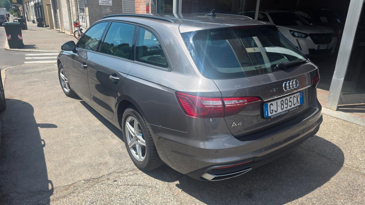 Audi A4 Avant 35 TFSI S tronic Business