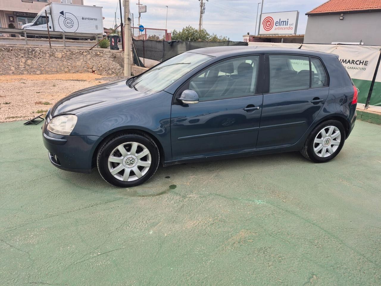 Volkswagen Golf 2.0 16V TDI 5p. Comfortline 140cv