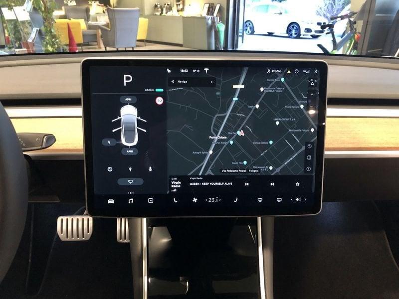 Tesla Model 3 Long Range Performance AWD