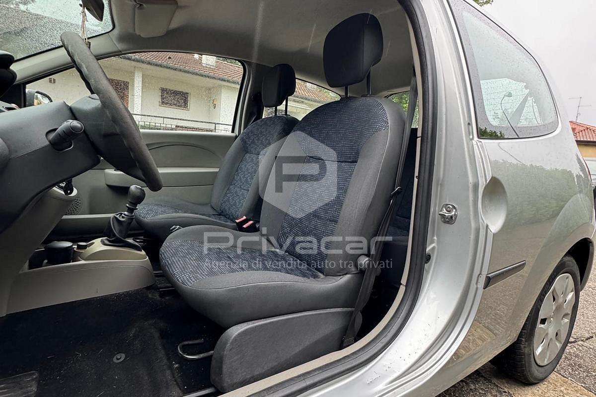 RENAULT Twingo 1.2 16V LEV Sport & Sound