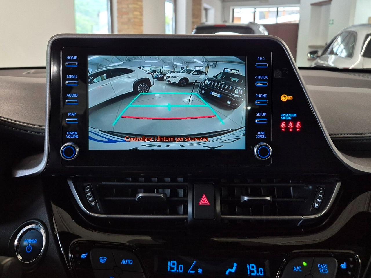 Toyota C-HR 1.8 Hybrid E-CVT Business