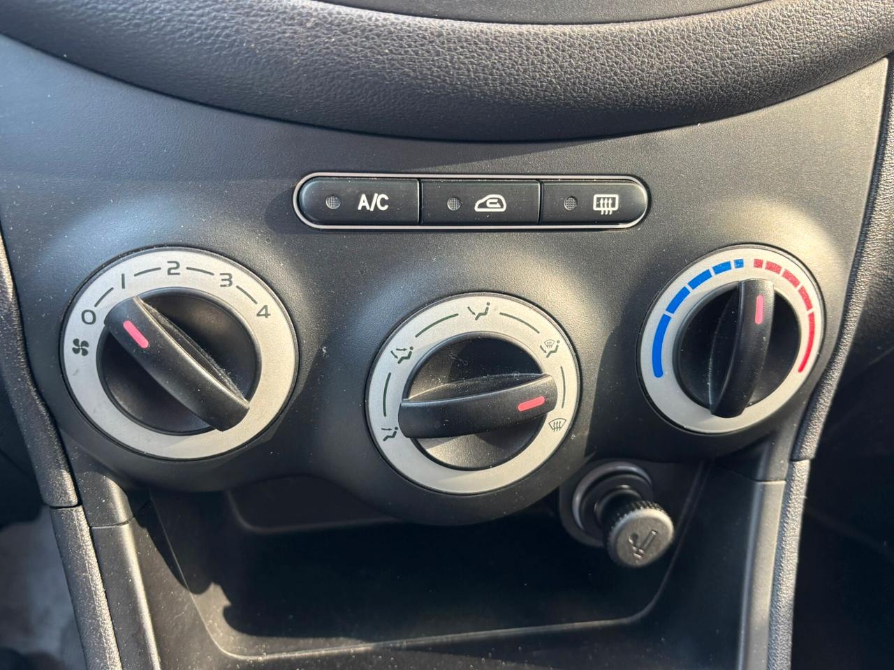 Hyundai i10 1.1 12V BlueDrive GPL Style