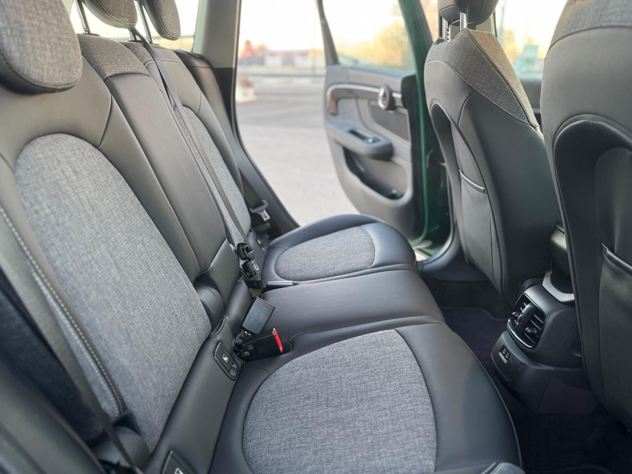 Mini Cooper Countryman 1.5 Essential 136cv final edition