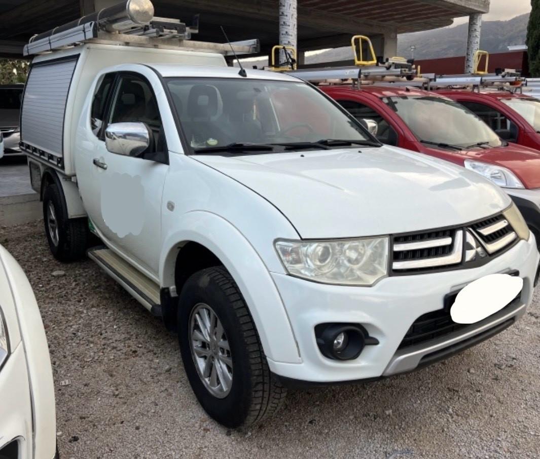 Mitsubishi L200 2.5 DI-D/178CV DC Intense Plus DPF