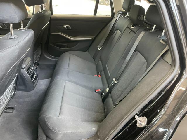 BMW 320 D 48V TOURING