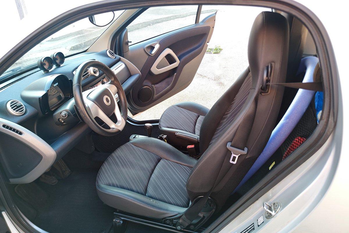 SMART fortwo 1000 52 kW MHD coupé pulse