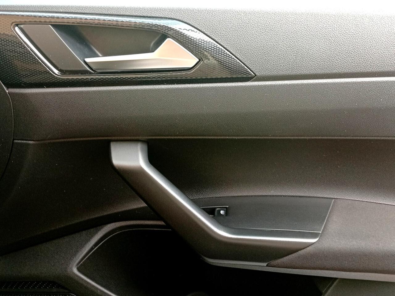 Volkswagen Polo 1.0 TSI DSG Style