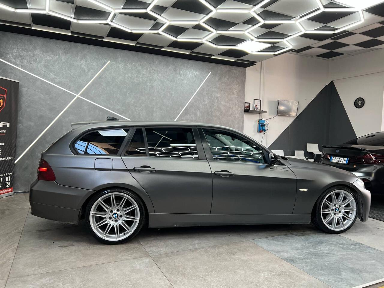 BMW 320D TOURING M SPORT