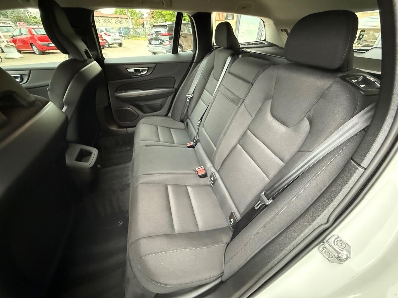 Volvo V60 D3 - 2.0 Diesel 150 Cv - Automatica