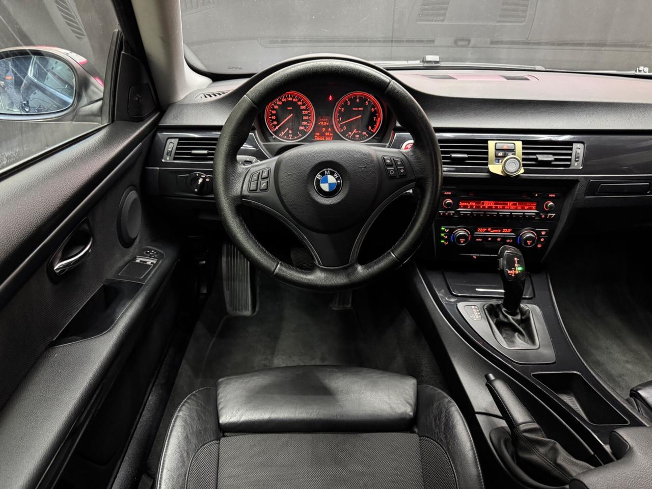 Bmw Serie 3 E92 325i Coupé Msport