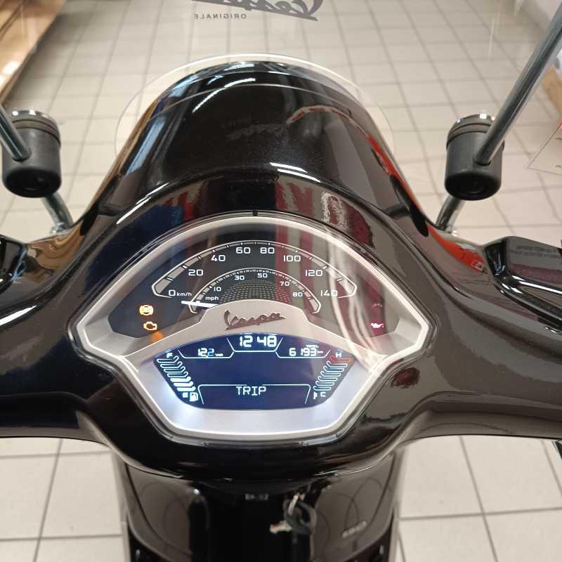 Vespa Primavera 150 - 2025