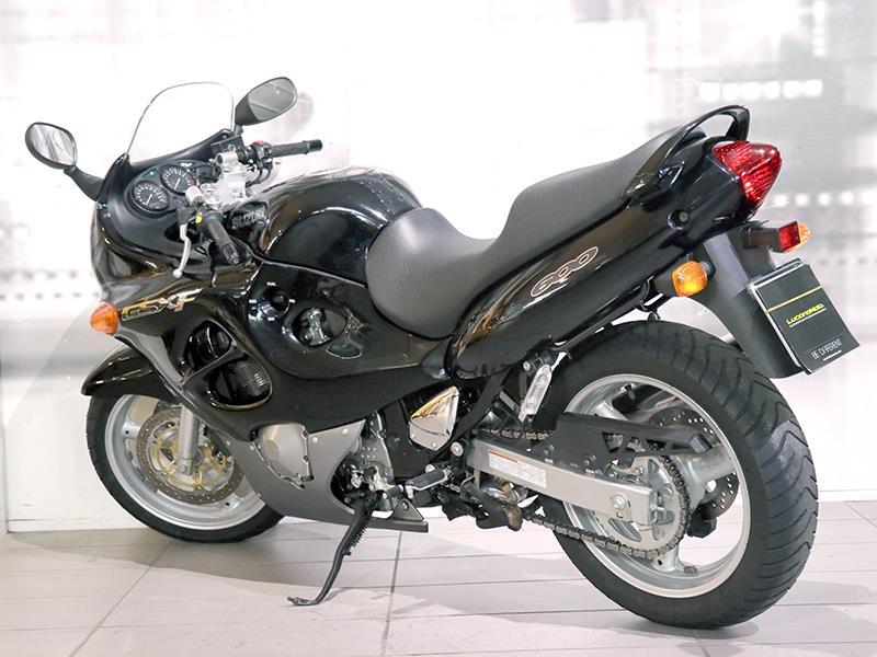 Suzuki GSX 600 F