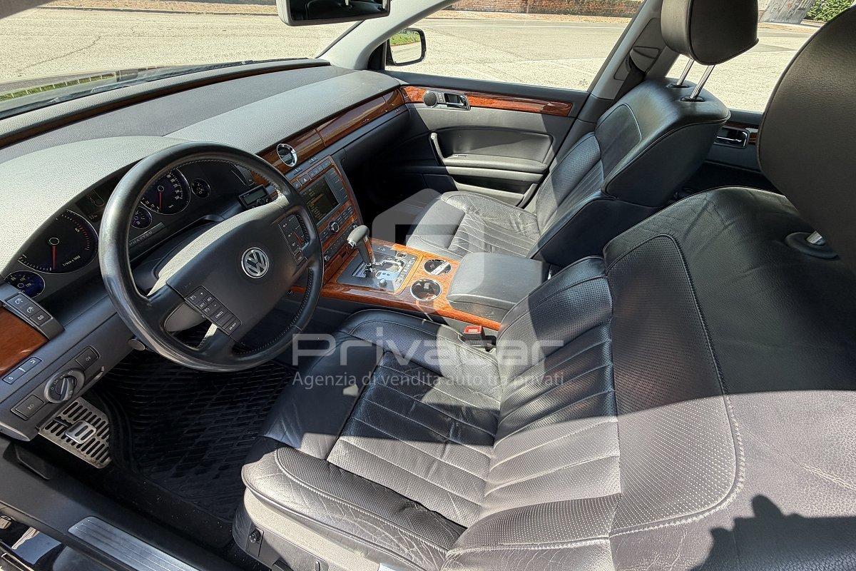 VOLKSWAGEN Phaeton 3.0/240 V6 TDI DPF 4mot. tip. 5 posti
