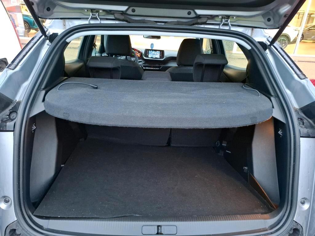 PEUGEOT 2008 1.2 PURETECH 100CV 6M. SeS ACTIVE PACK ( NAVI - MIRROR - CRUISE - SENSORI POST. )