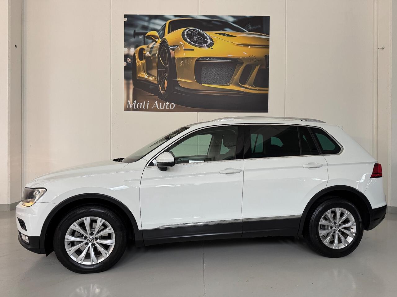 Volkswagen Tiguan 2.0 TDI SCR DSG Business BlueMotion Technology