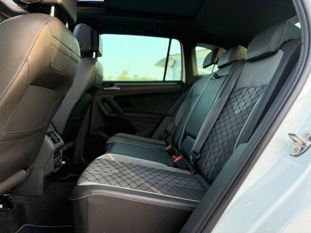 VOLKSWAGEN Tiguan 2.0 TDI R-Line TETTO APRIBILE