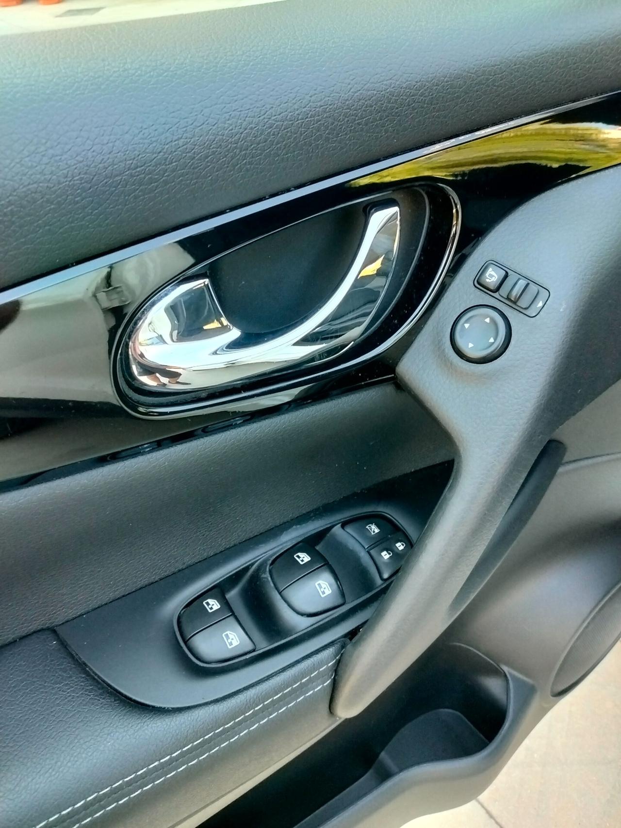 Nissan Qashqai 1.5 dCi N-Connecta
