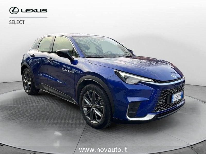 Lexus LBX LBX Hybrid Elegant