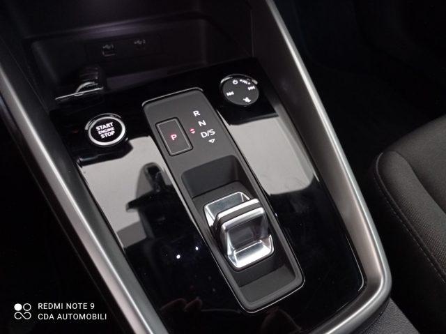 AUDI A3 Sportback 35TDI S-tronic S-line Keyless Virtual