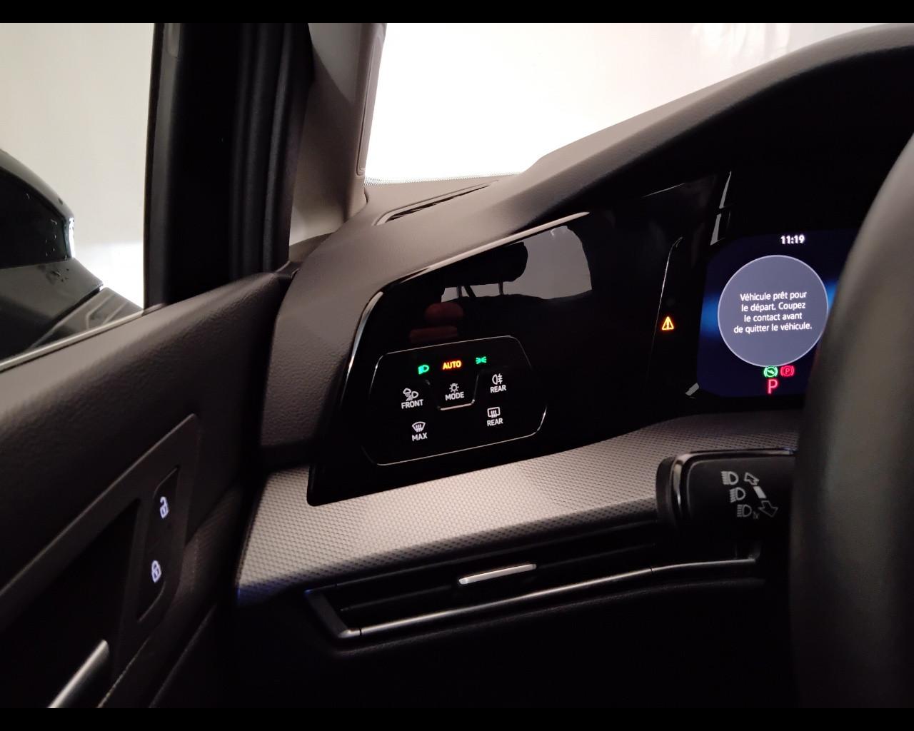 VOLKSWAGEN Golf VIII 2024 - Golf 2.0 tdi Style 150cv dsg