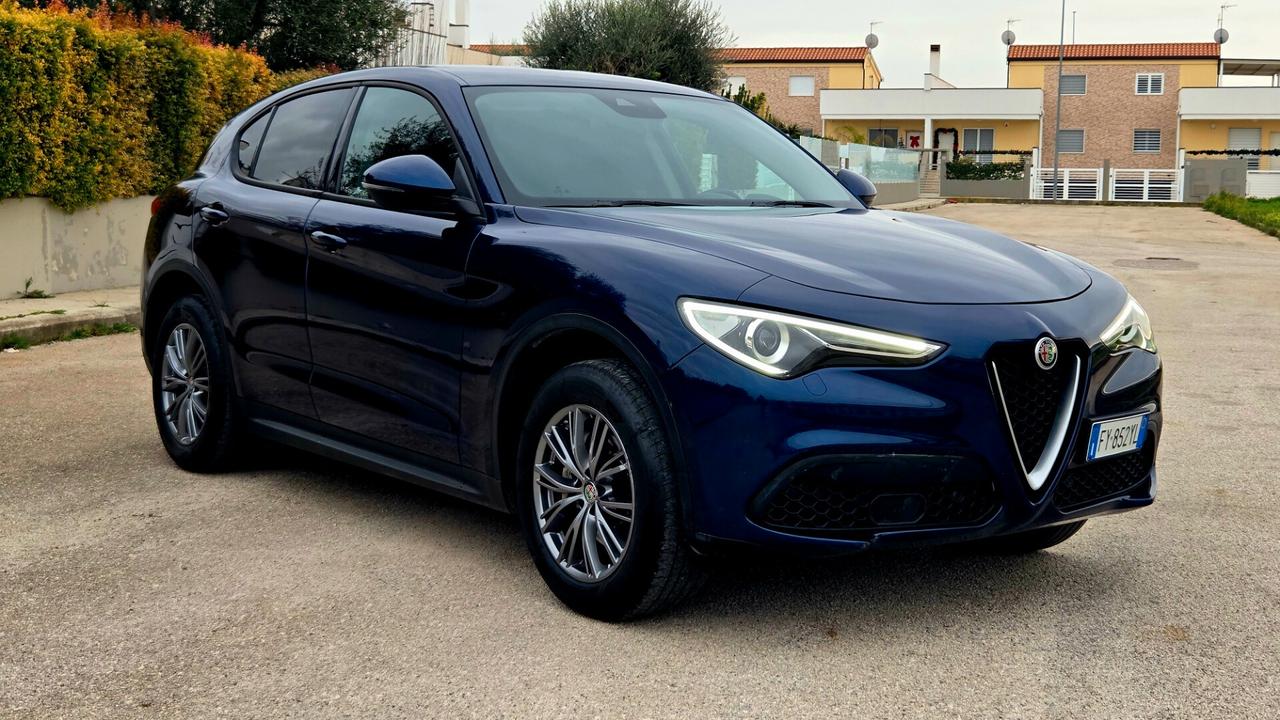 Alfa Romeo Stelvio 2.2 Turbodiesel 190 CV AT8 Q4 Business