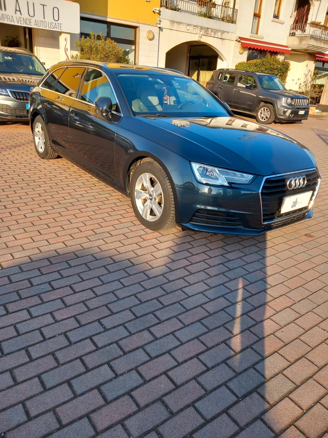 Audi A4 2.0 TDI 150 CV S tronic Business