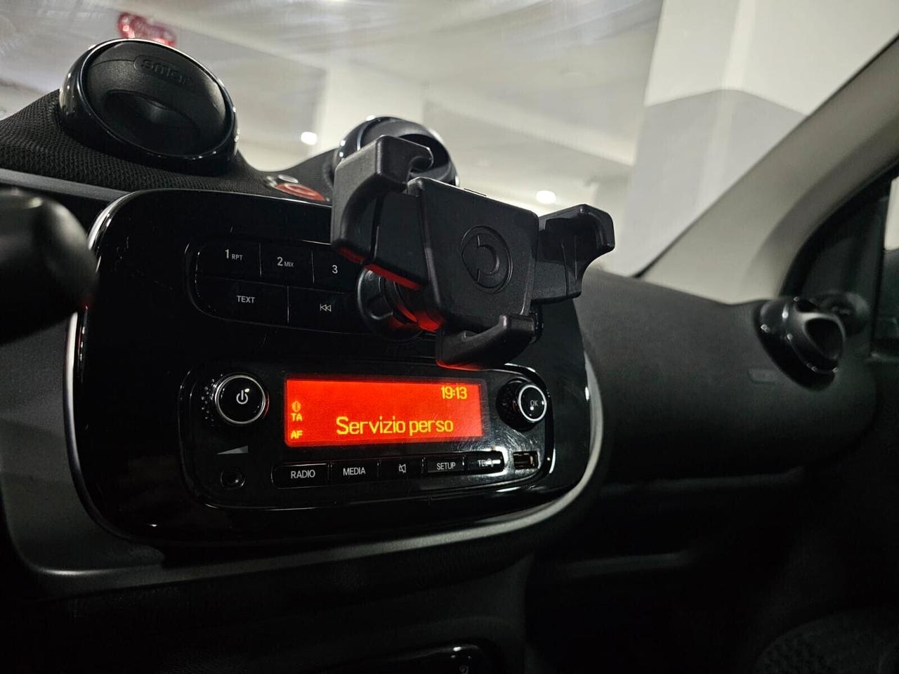 NUOVA SMART FORTWO SUPER PASSION 1.0 BENZ 71CV TWINAMIC