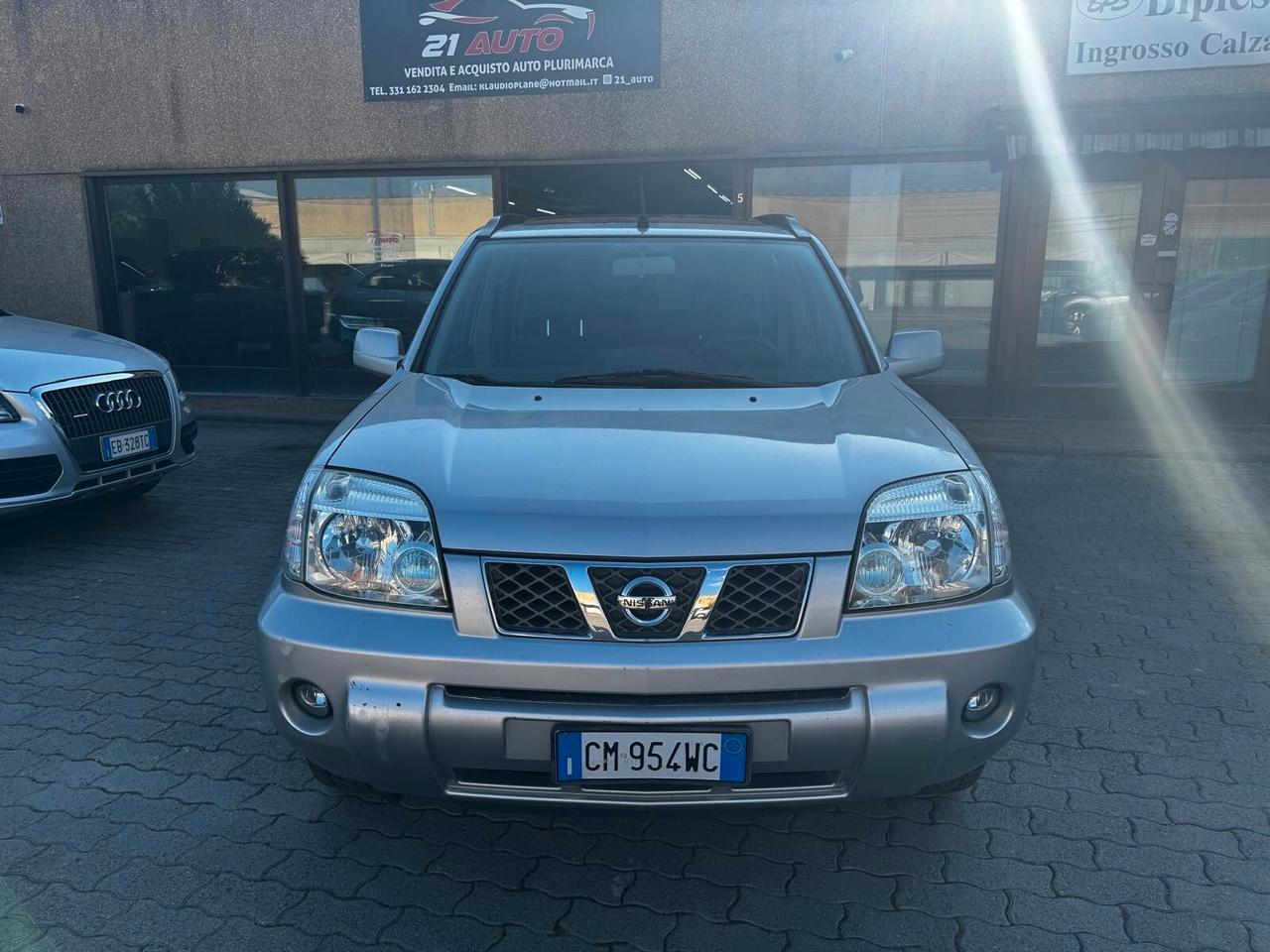Nissan X-Trail 2.2 dCi Elegance