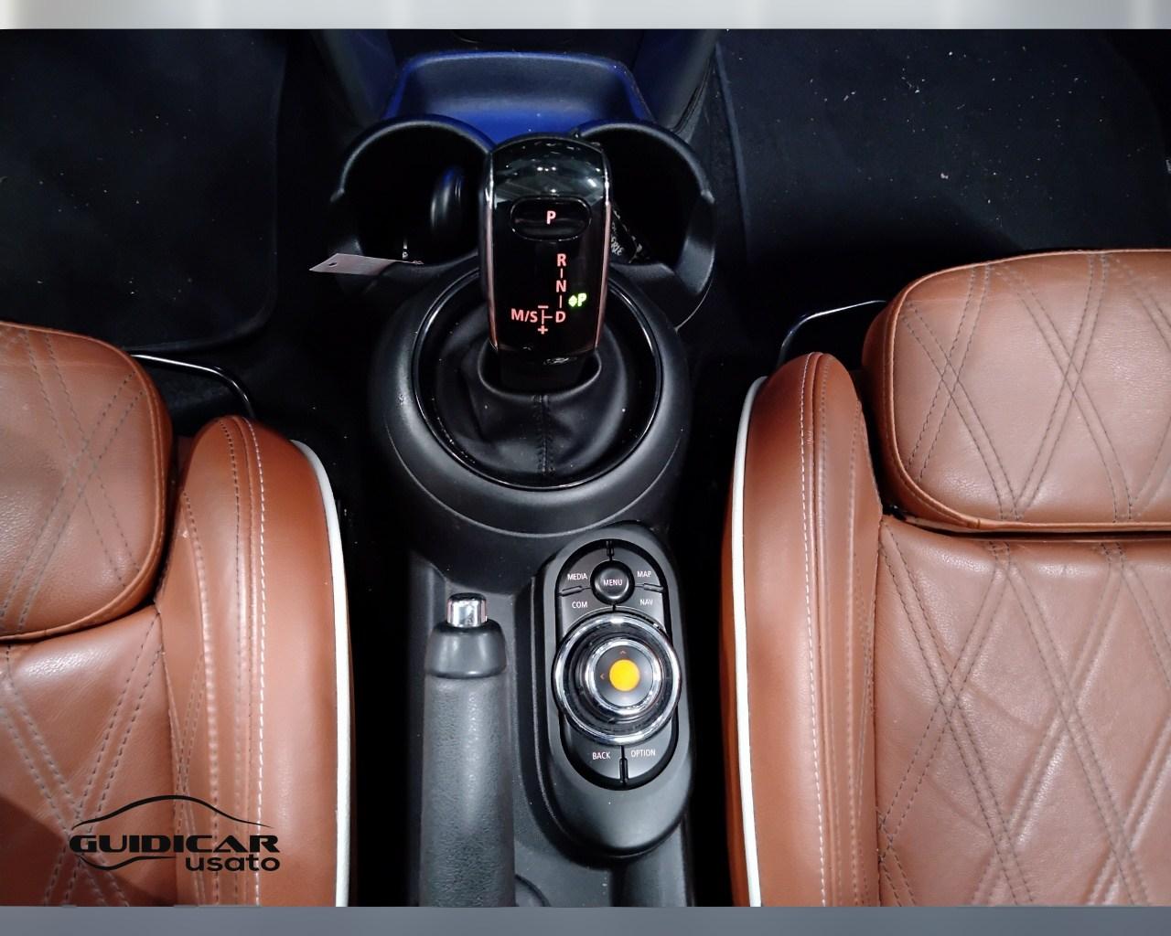 MINI Mini IV F57 2018 Cabrio - Mini Cabrio 1.5 Cooper auto