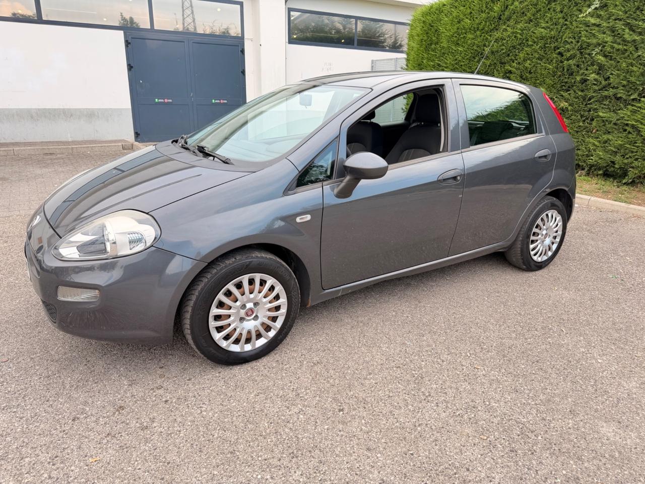 Fiat Punto 1.4GPL EURO6 2016 neopatentati 2500€