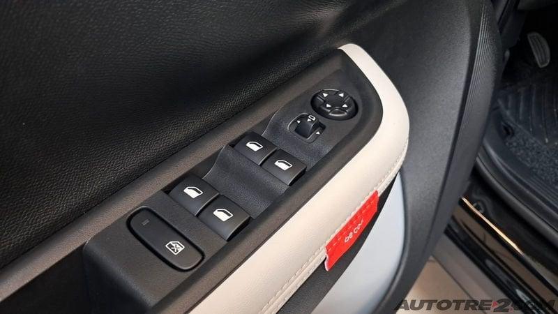 Citroën C3 PureTech 100 S&S PLUS DA € 13480 DETAX!!