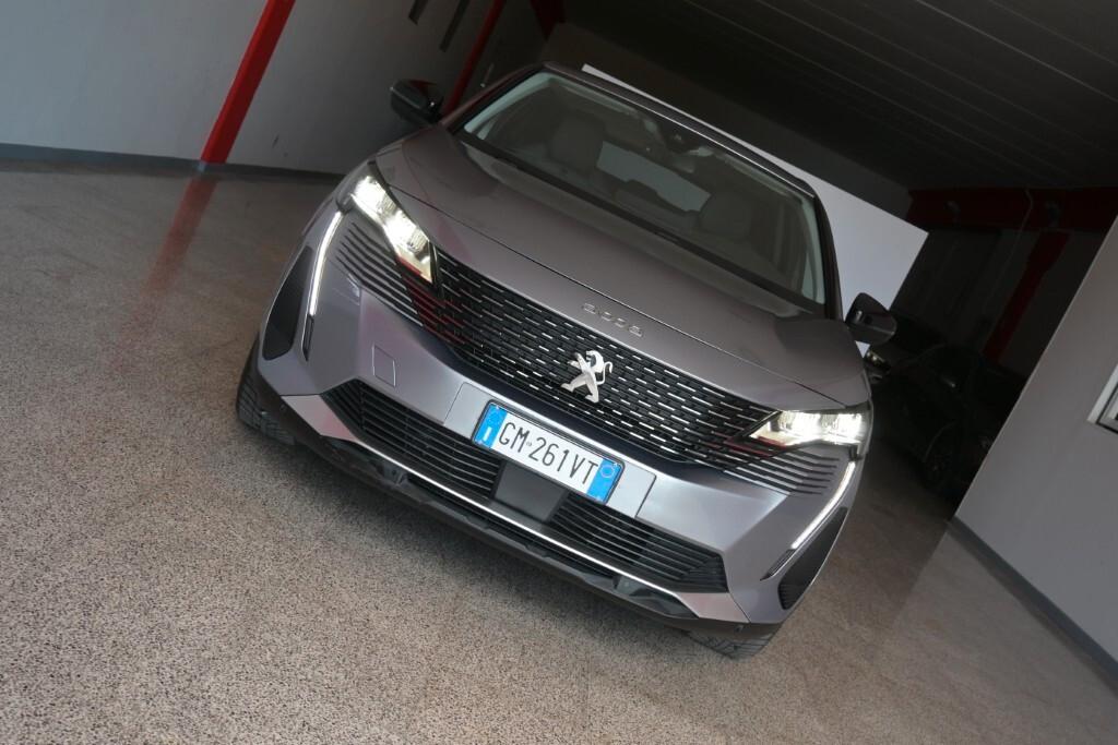 PEUGEOT 3008 1.5 BLUEHDI 130CV EAT8 SeS ALLURE ( FARI LED - I-COCKPIT - CRUISE - NAVI - MIRROR - PDC - TELECAMERA POST. - CERCHI 18 )
