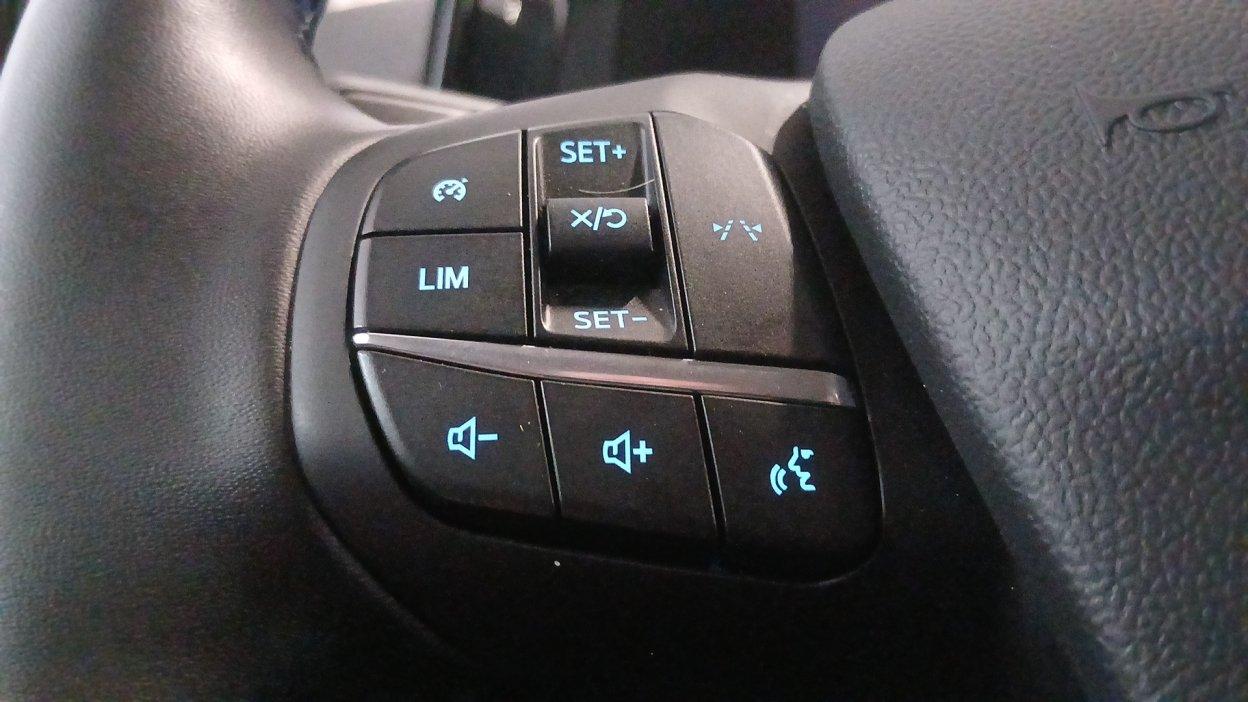 FORD Tourneo Courier 2ªs - Tourneo Courier 1.0 EcoBoost Titanium