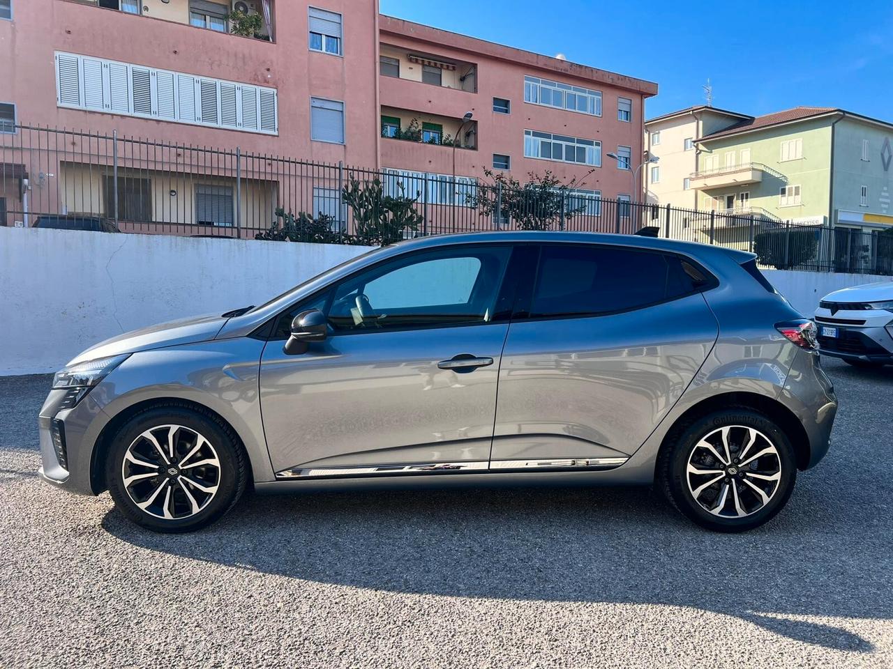 Renault Clio TCe 90 CV 5 porte Techno