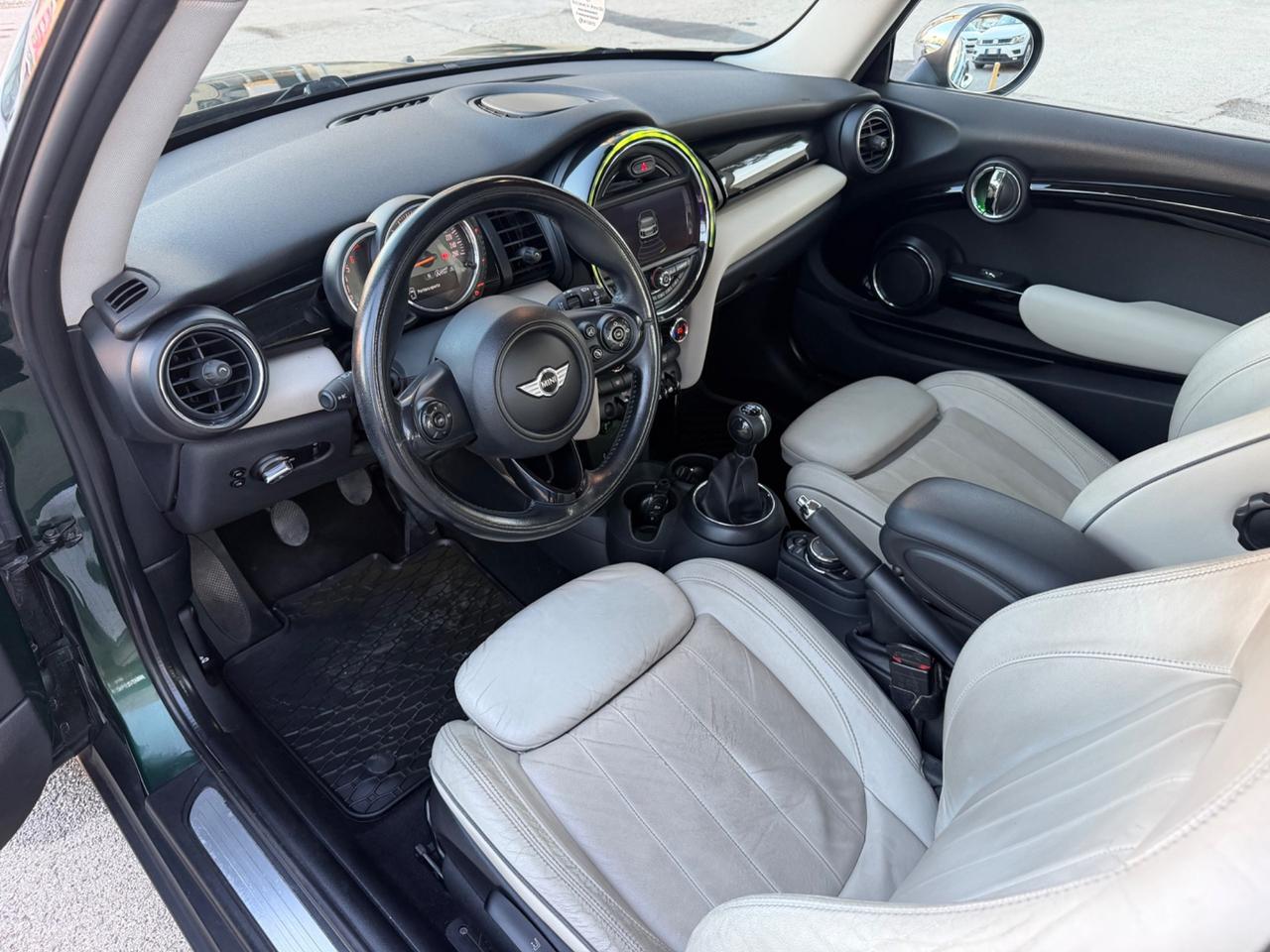 Mini Cooper D 1.5 diesel 116 cv 2014 Navig