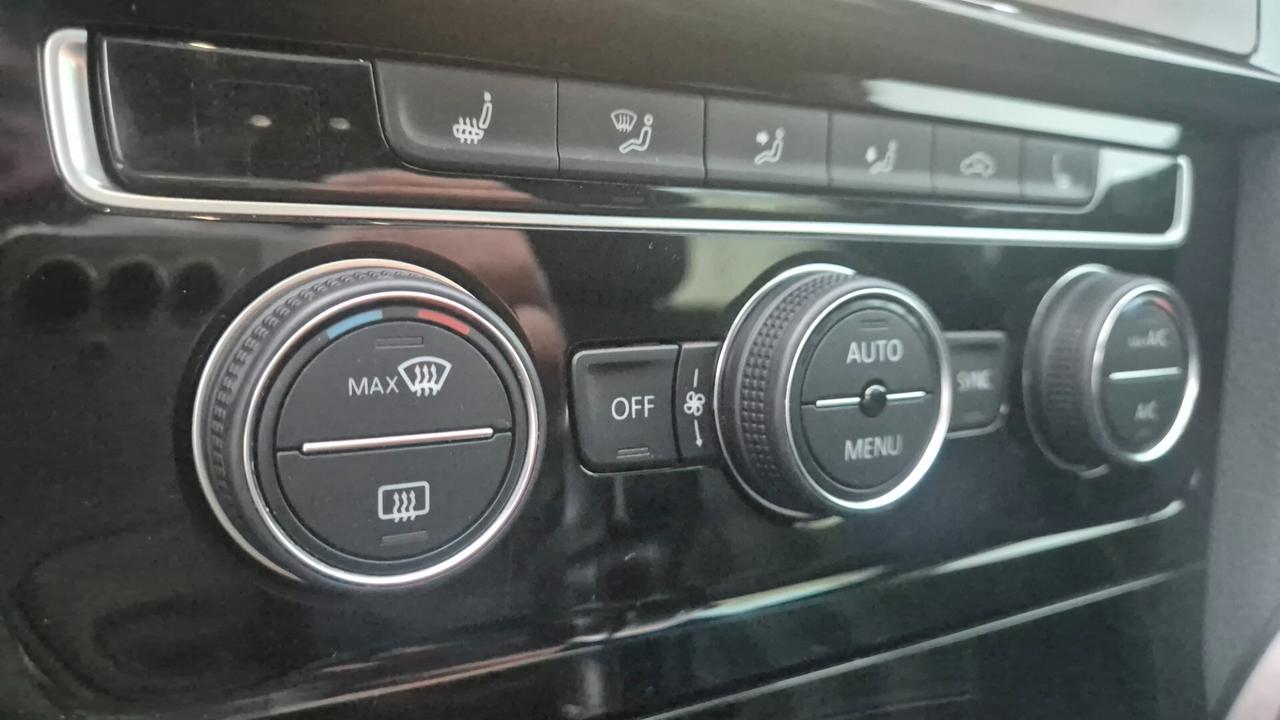 Volkswagen Golf GTI 2.0 TDI DSG 5p. Executive BlueMotion Technology