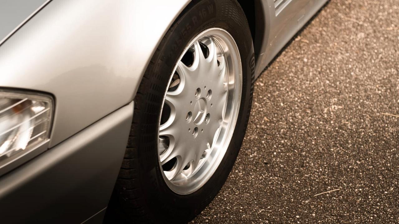 Mercedes-benz SL 320 300 SL-24 cat